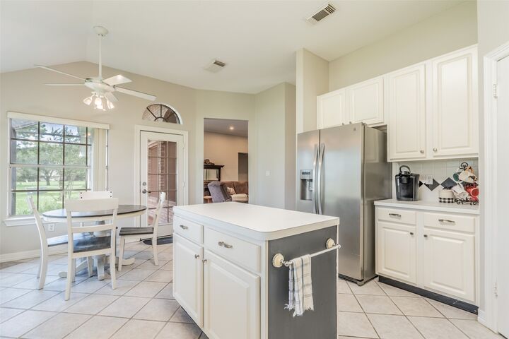Property Photo:  3310 Flower Field Lane  TX 77584 