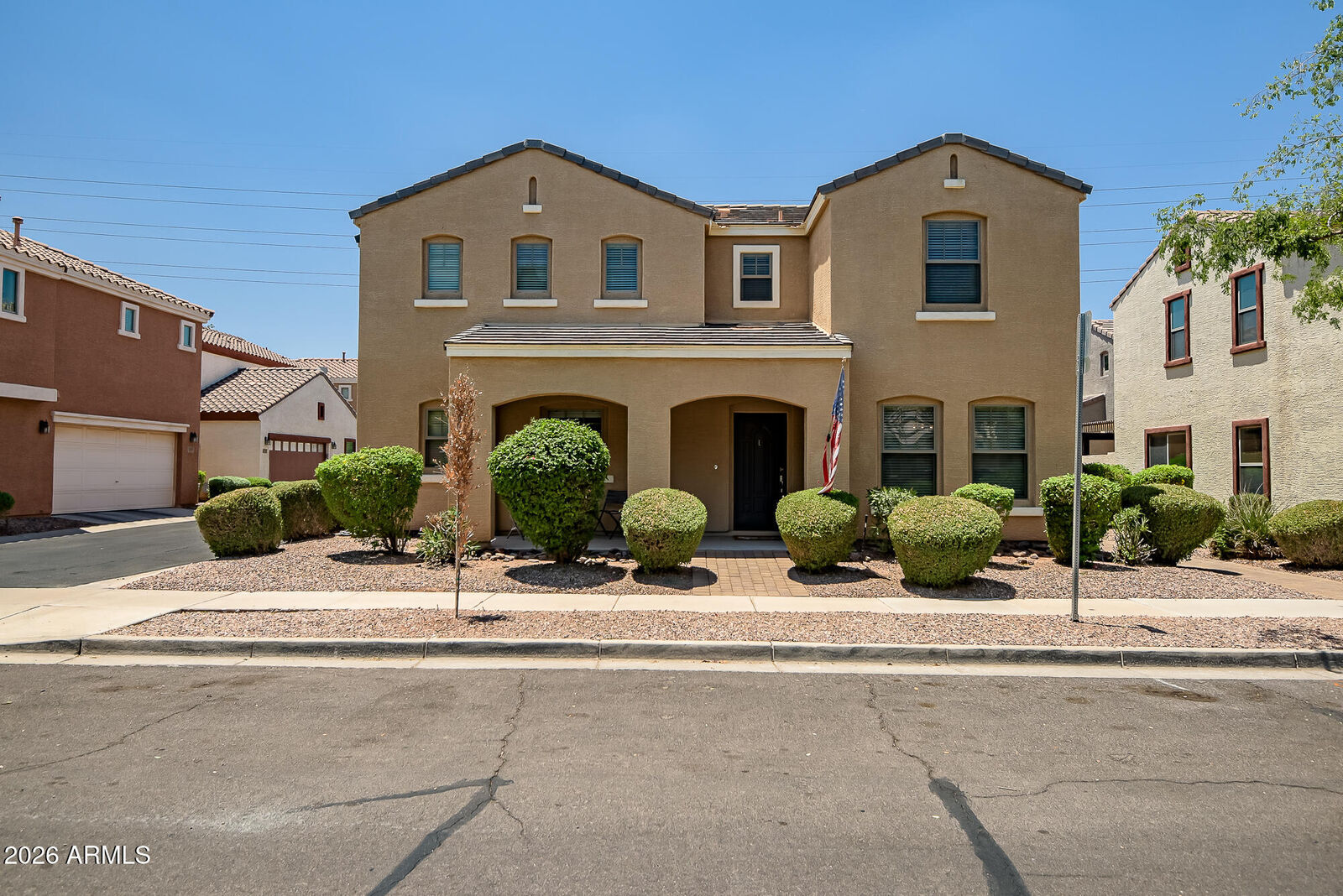 Property Photo:  2563 E Bart Street  AZ 85295 