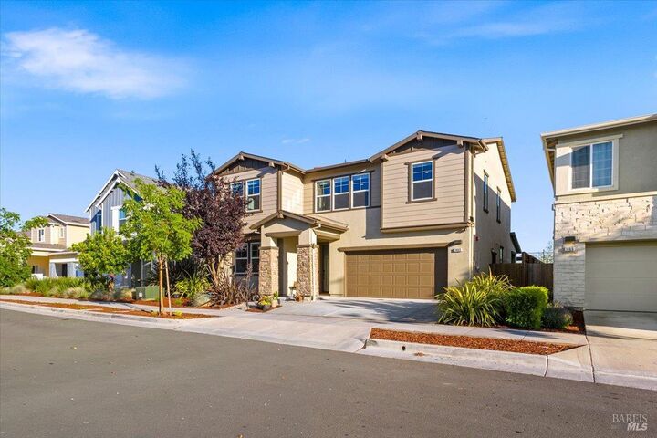 Property Photo:  1469 Oak Circle  CA 94928 