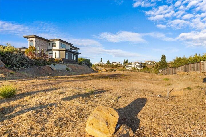 Property Photo:  3850 Horizon View Way  CA 95404 