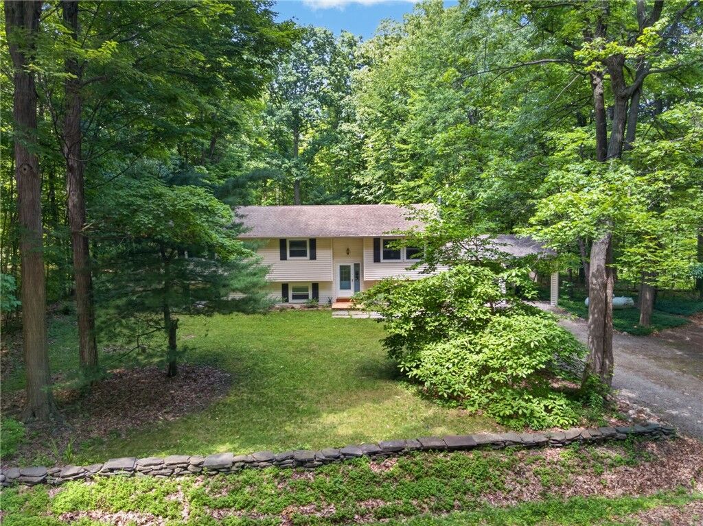 Property Photo:  125 Vera Circle  NY 14850 