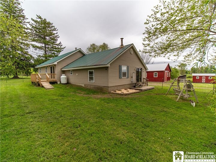 Property Photo:  873 Wellman Road  NY 14710 