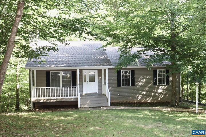 Property Photo:  3 Sioux Ct  VA 22963 