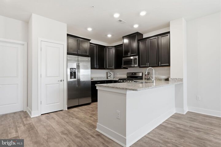 Property Photo:  136B Fleet Court  PA 19020 