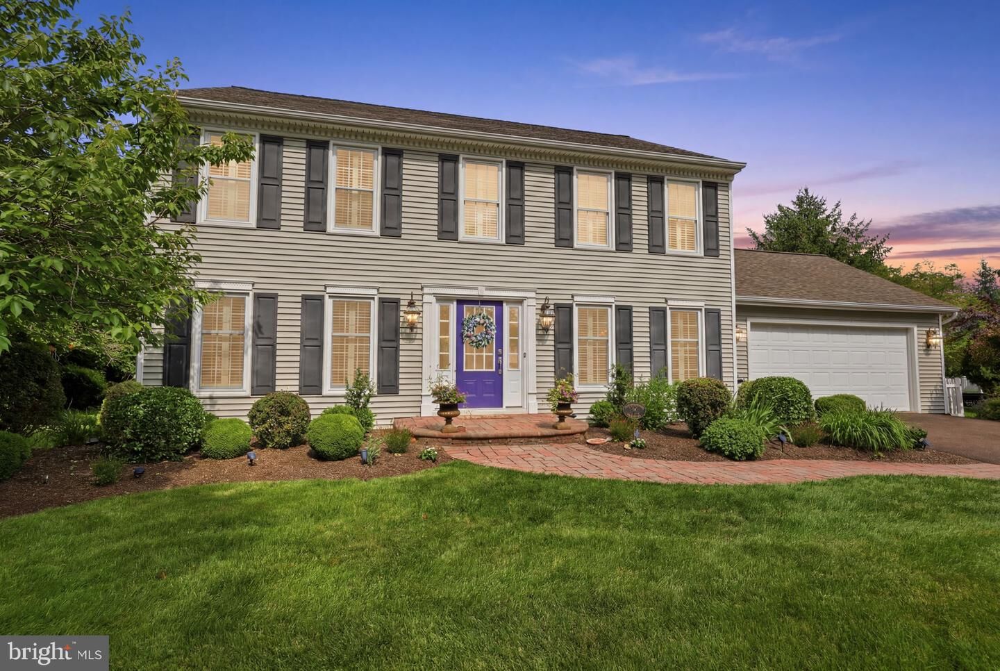 Property Photo: 271 Saxony Drive PA 18940