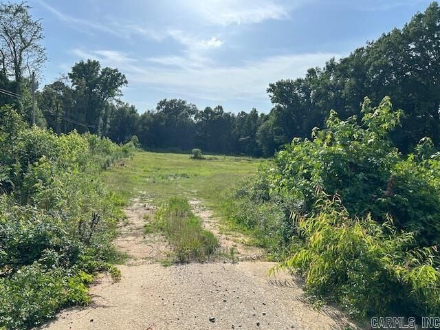 Property Photo: 1001 Highway 35 AR 72015