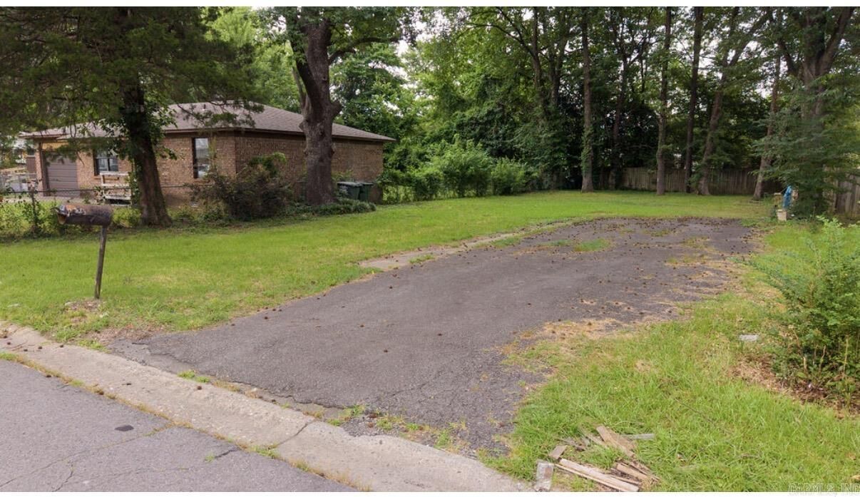 Property Photo:  720 2nd Ave  AR 72032 