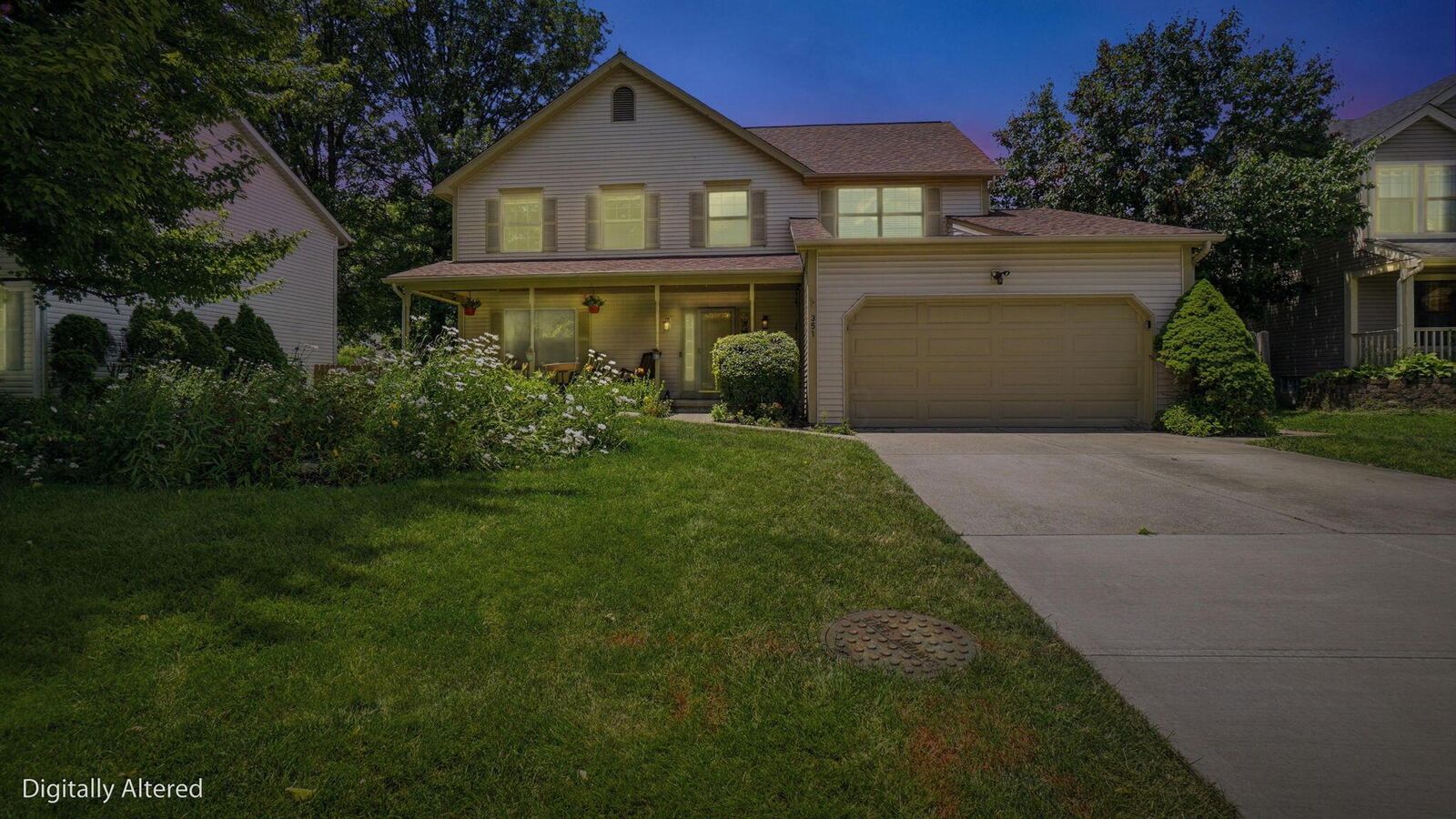 Property Photo: 351 Mulberry W Way OH 43082