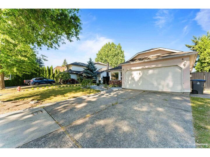 Property Photo:  10306 167 Street  BC V4N 1Z2 