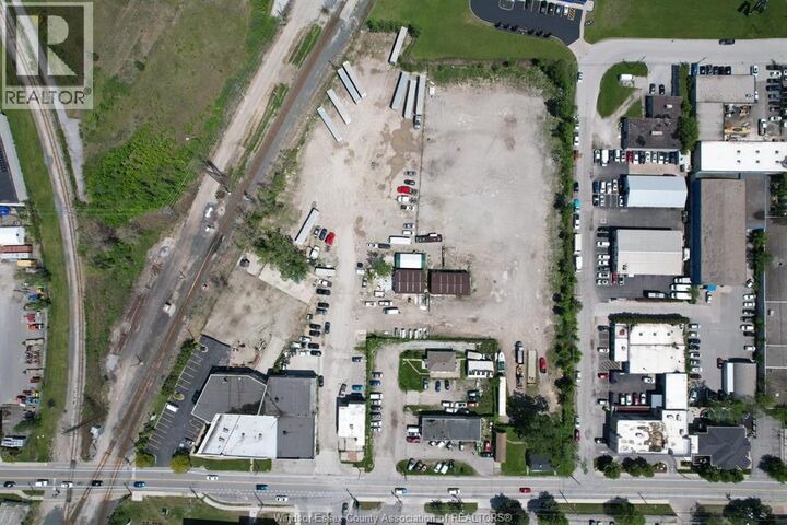 Property Photo:  2490 McDougall Street  ON N8X 3N7 