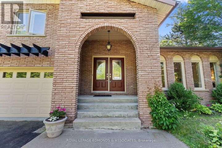 Property Photo: 37 Selley Street ON K8H 3G9