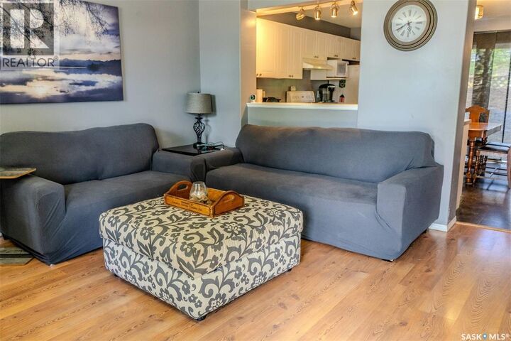 Property Photo: 1430 10th Avenue E SK S4N 7P6