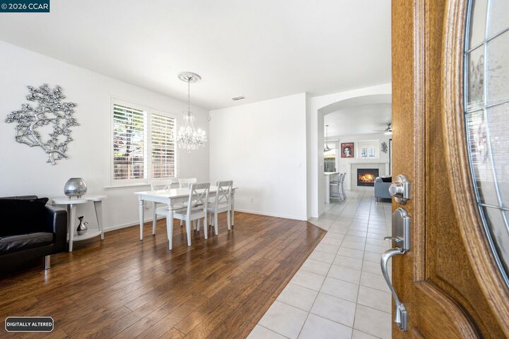 Property Photo: 1070 Somersby Way CA 94513