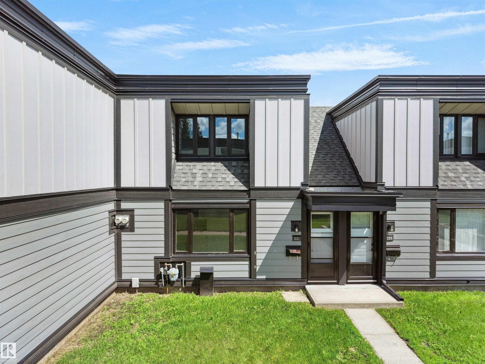 Photo de la propriété:  11421 34 Street NW 221  AB T5W 5J7 