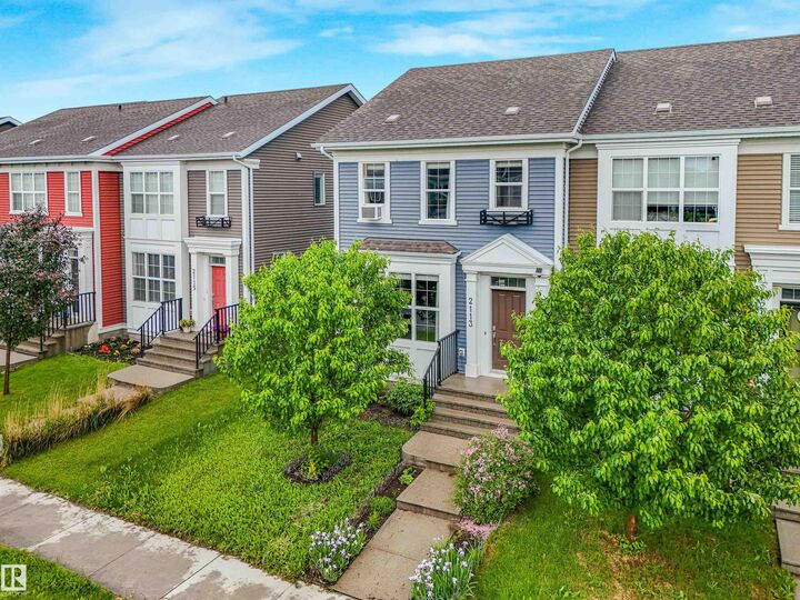 2113 24 Street NW — photo 1