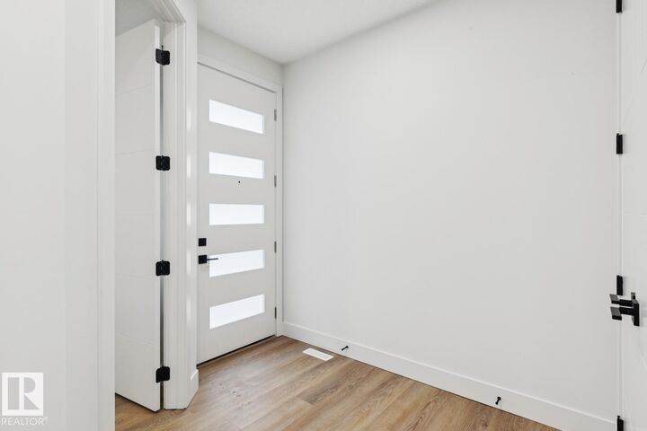 Property Photo: 3529 42 Avenue AB T4X 3G4