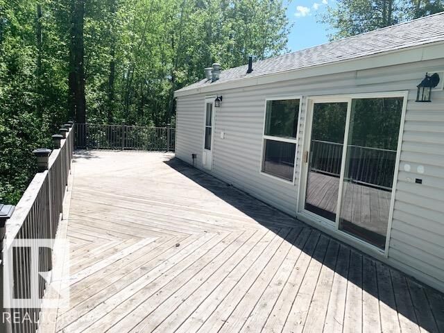 Property Photo: 5429 Twp Road 494 96 AB T0C 1W0
