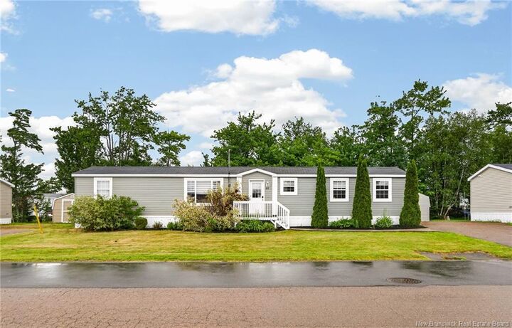 Property Photo:  82 Tracadie  NB E1A 8P2 