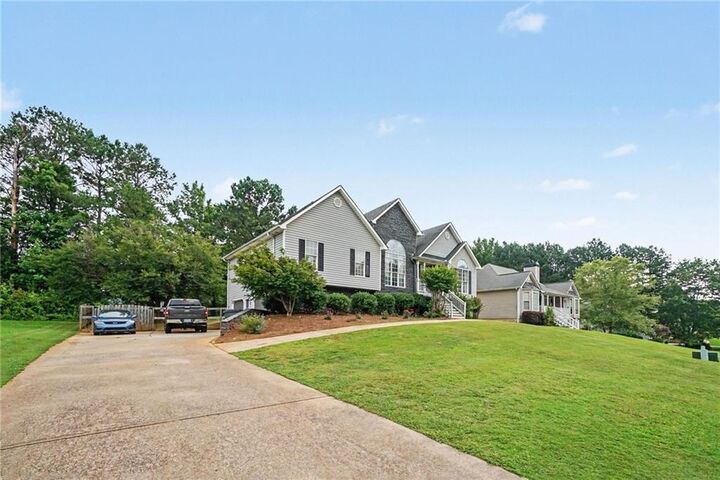 Property Photo:  348 Spring Meadows Avenue  GA 30157 