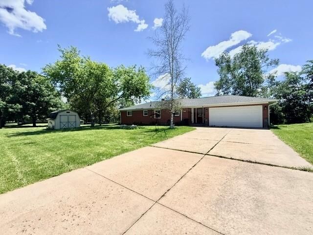 Property Photo: W5097 Sunset Dr WI 54452