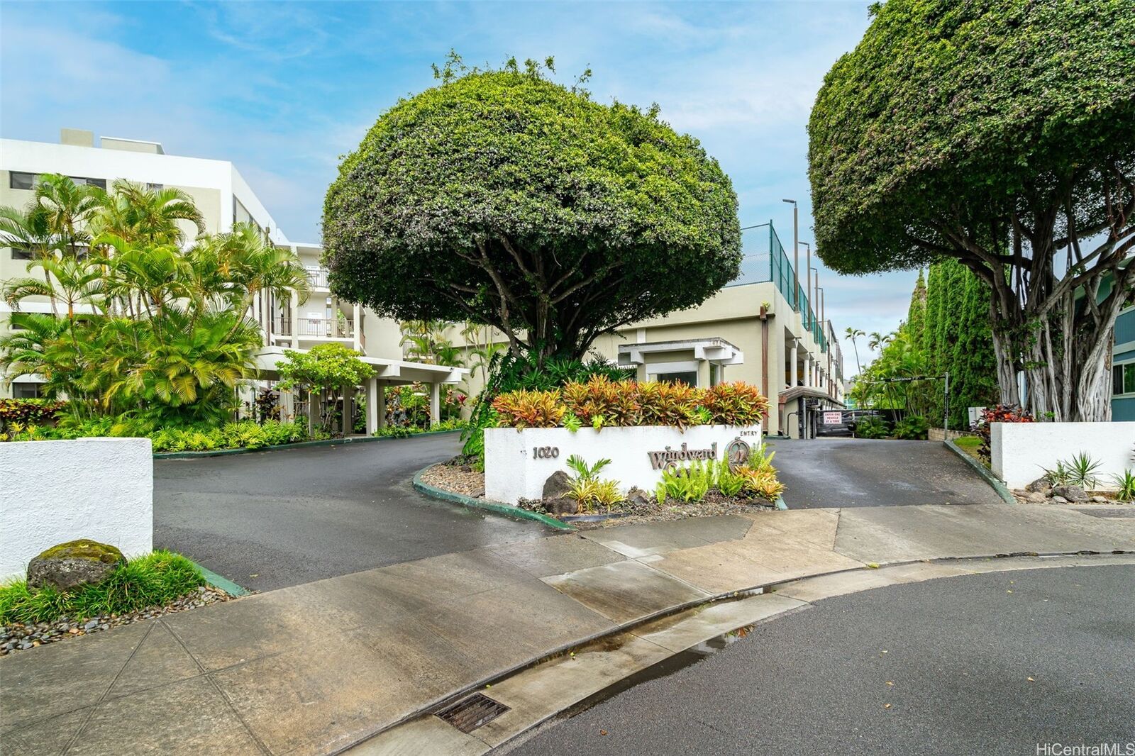 Property Photo:  1020 Aoloa Place 311B  HI 96734 