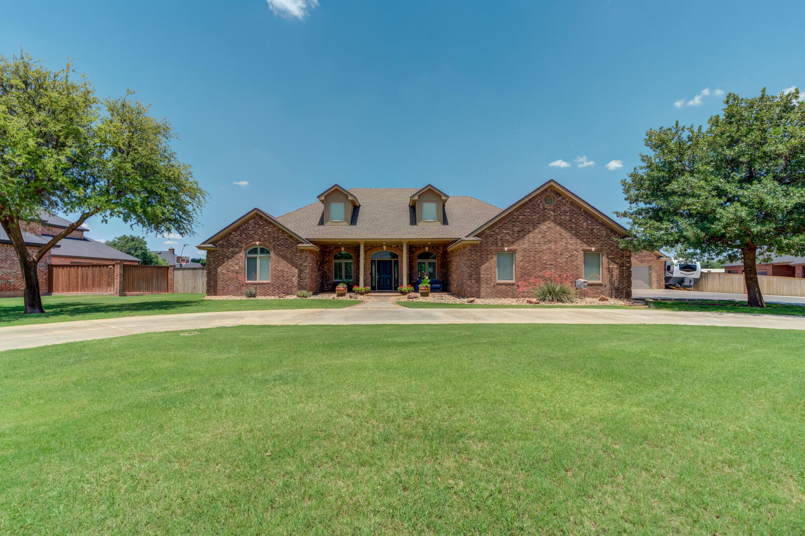 Property Photo:  8304 County Road 6945  TX 79407 