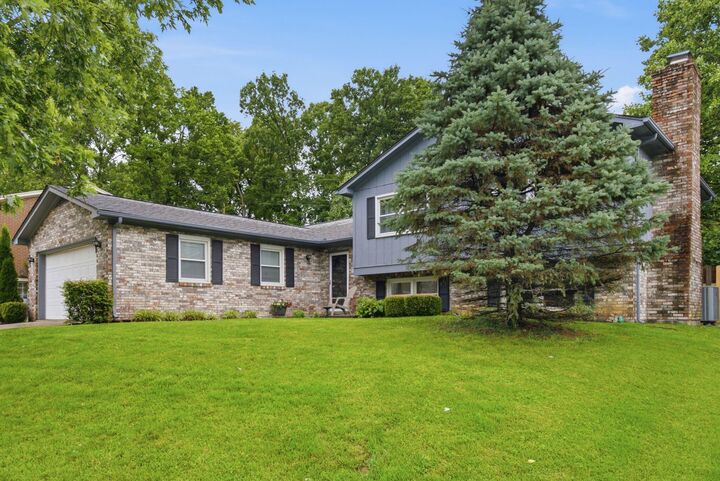 Property Photo:  1981 Favell Court  KY 40503 