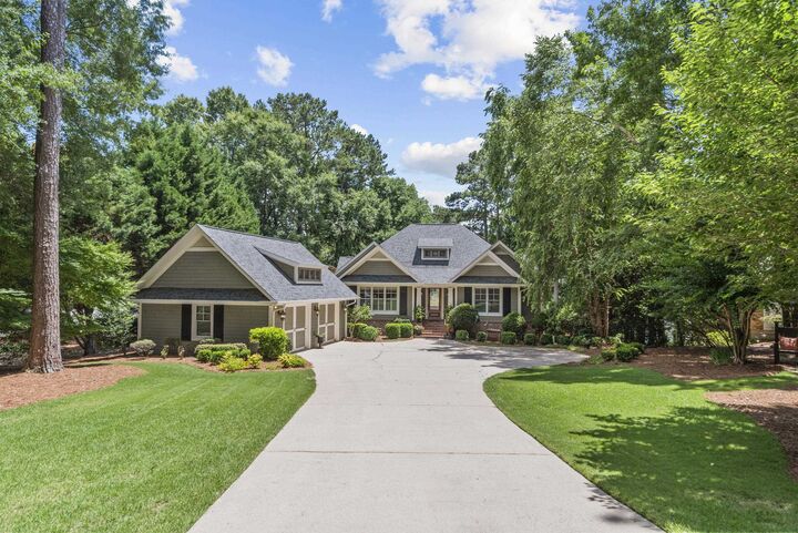 Property Photo:  1370 Winged Foot Drive  GA 30642-0000 