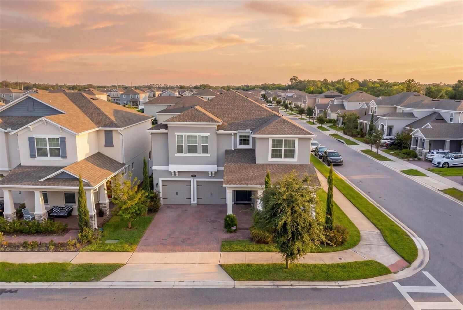 Property Photo:  700 Albyon Court  FL 32713 