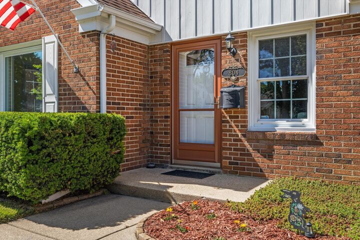 Property Photo:  804 Florence Ave  WI 53402 