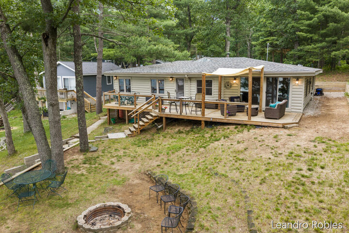 Property Photo:  9372 S Lake Cecilia Drive  MI 49304 