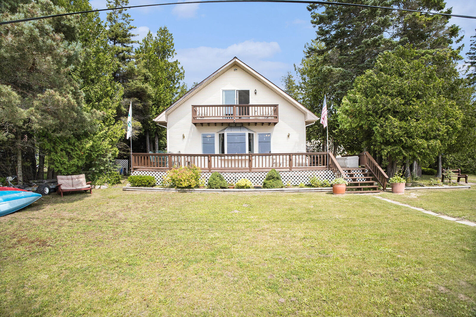 Property Photo:  1445 US-2  MI 49781 
