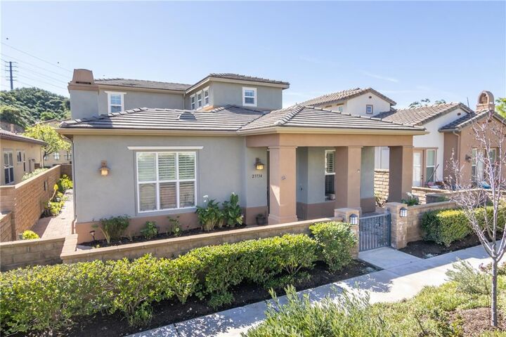 Property Photo: 23734 Mahogany Court CA 91354