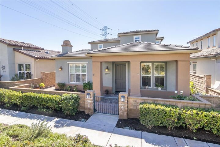 Property Photo:  23734 Mahogany Court  CA 91354 