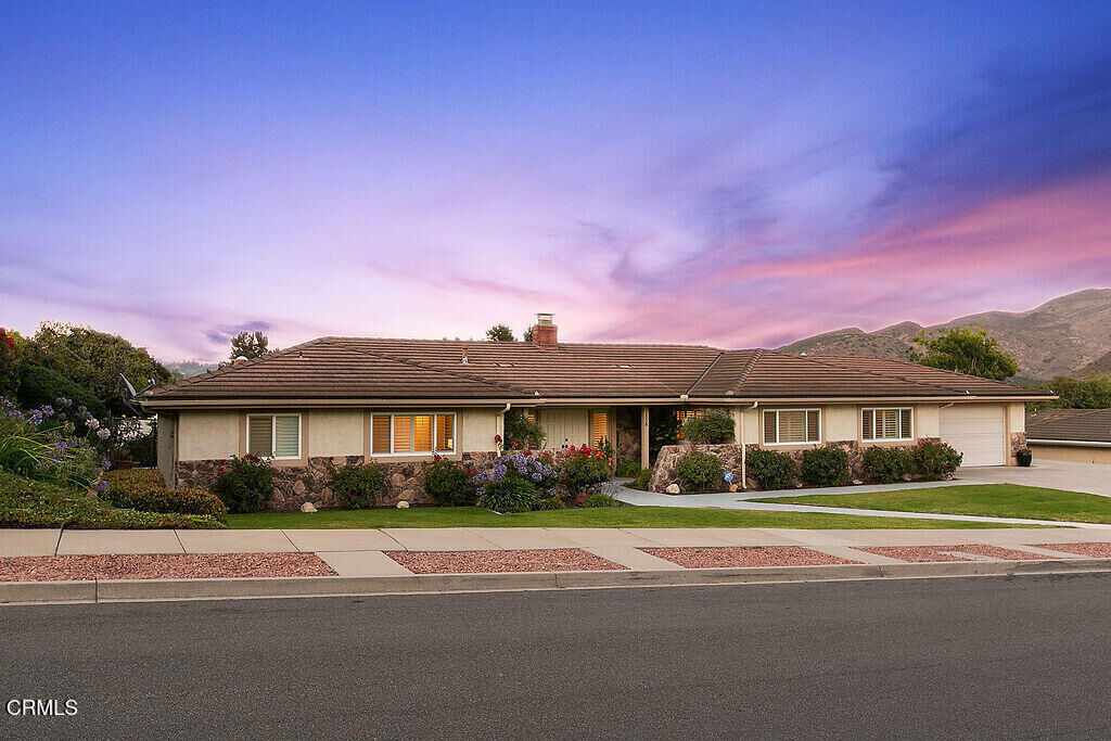 Property Photo:  1538 San Rafael Way  CA 93012 