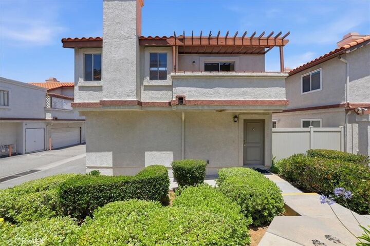 Property Photo:  24242 Sylvan Glen  CA 91765 