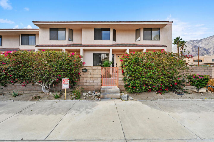 Property Photo:  401 E Vista Chino 6  CA 92262 