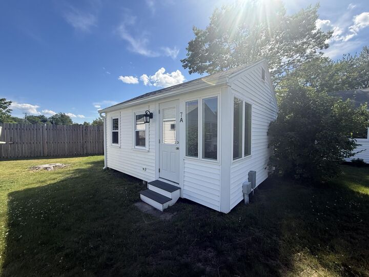 Property Photo:  2090 Post Road 7A  ME 04090 