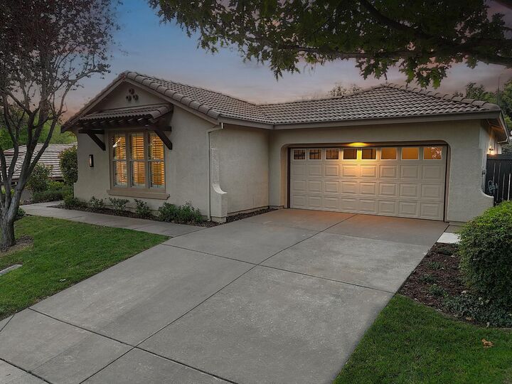 Property Photo:  5040 Garlenda Drive  CA 95762 