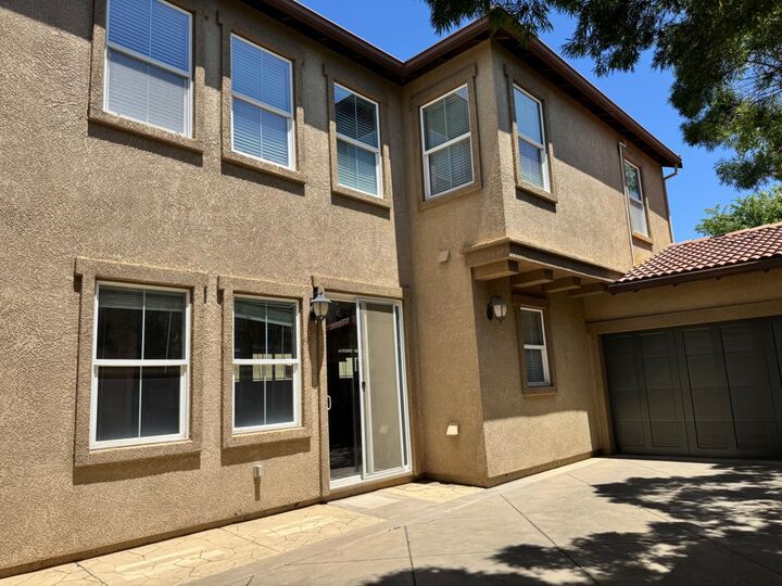 Property Photo:  188 S Pacifico Street  CA 95391 