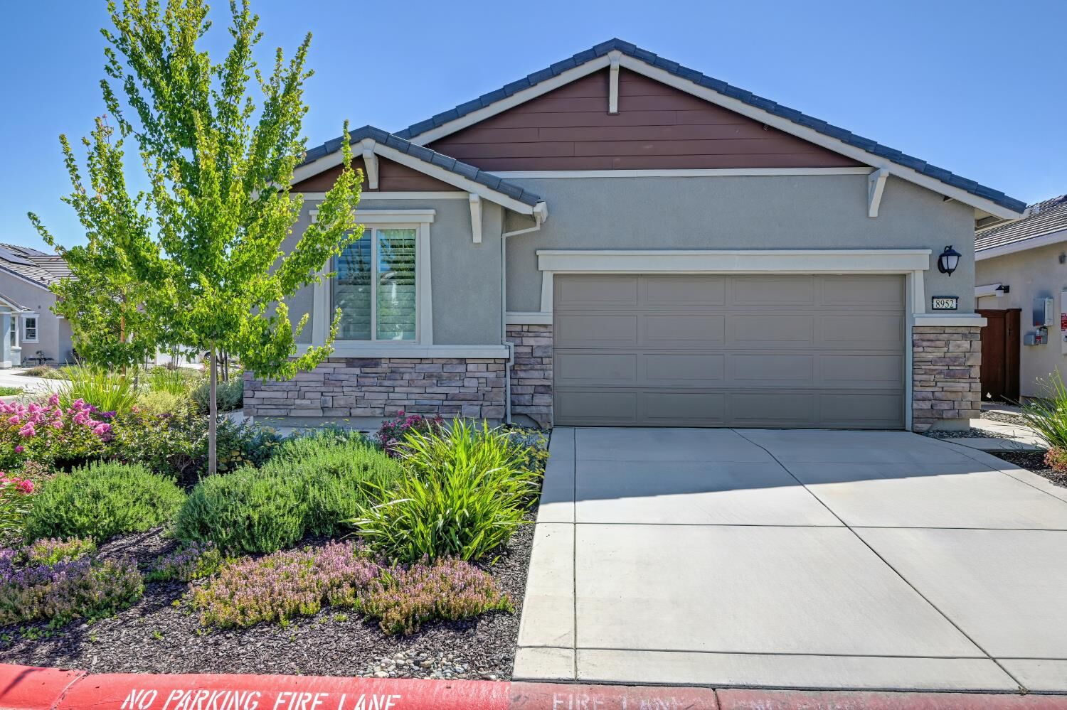 Property Photo:  8952 Cerro Vista Drive  CA 95762 