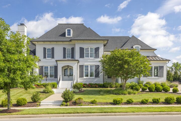Property Photo:  1420 Newhaven Dr  TN 37027 