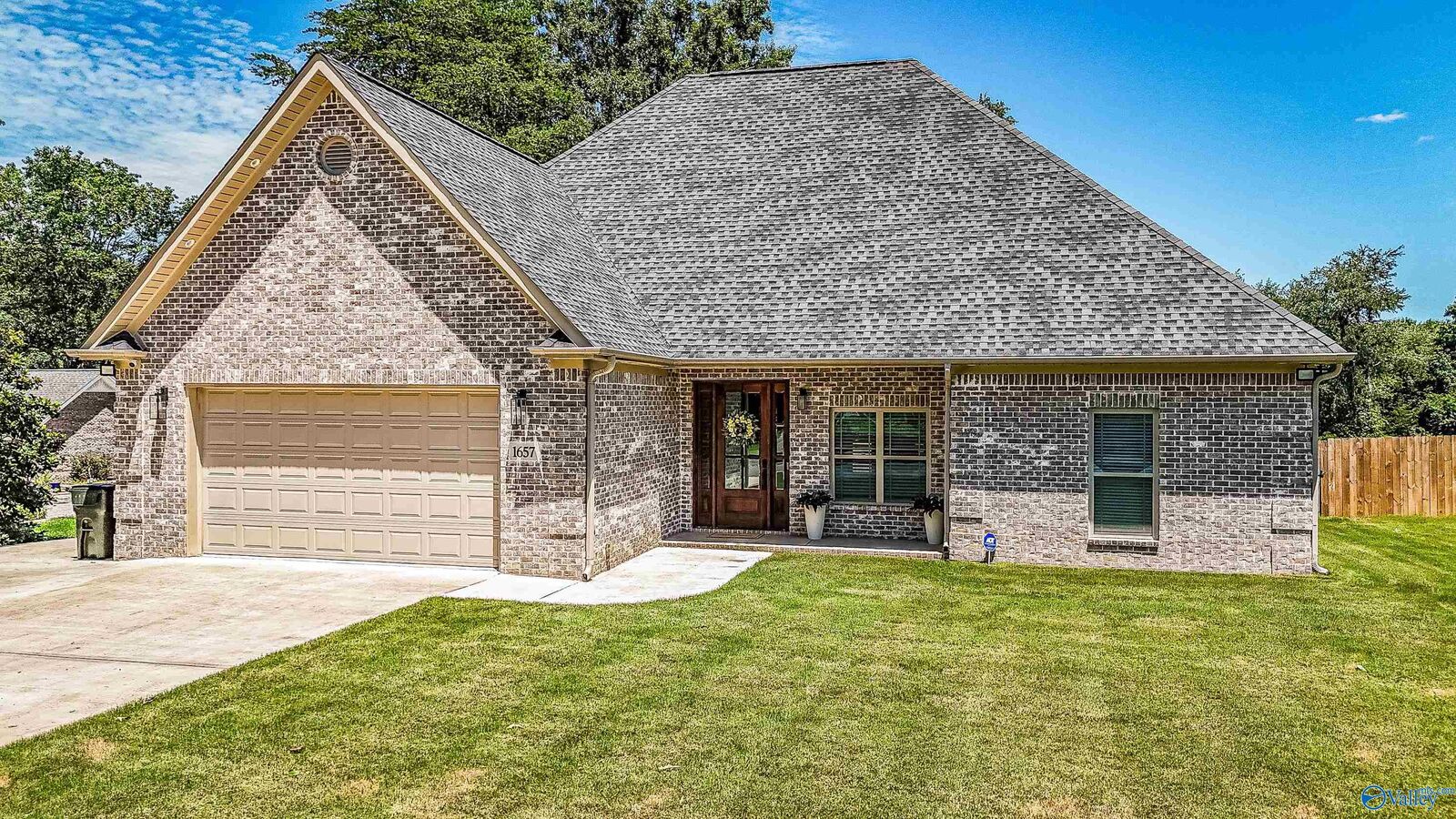 Property Photo:  1657 Scott Road  AL 35750 