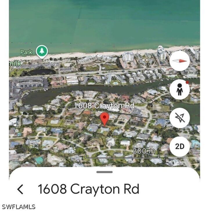 Property Photo: 1608 Crayton Road FL 34102