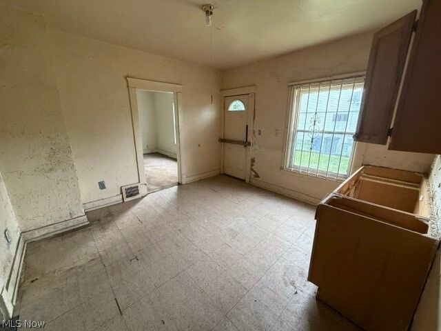 Property Photo:  9415 Steinway Avenue  OH 44104 