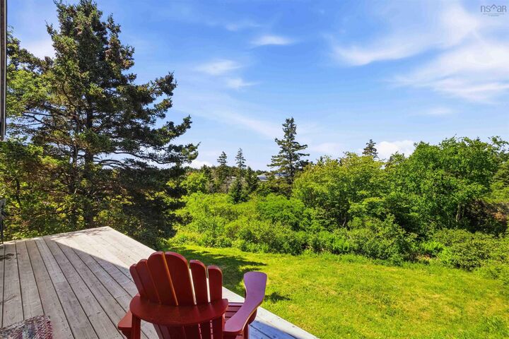 Property Photo:  8560 Peggys Cove Road  NS B3Z 3P4 