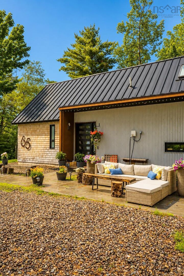 Property Photo: 65 Jessicas Way NS B4P 0B2