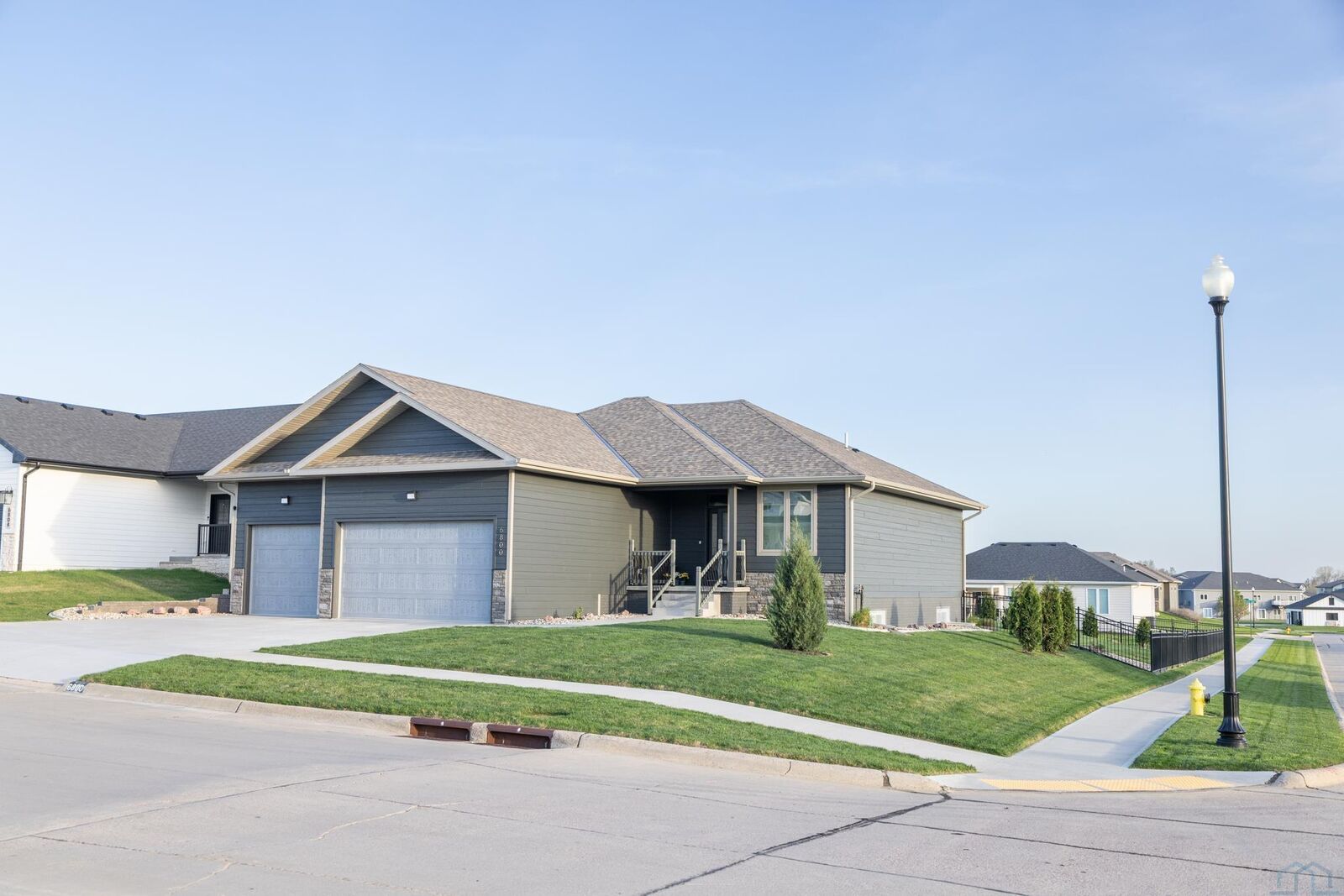 Property Photo: 6800 Brookside Dr. IA 51106