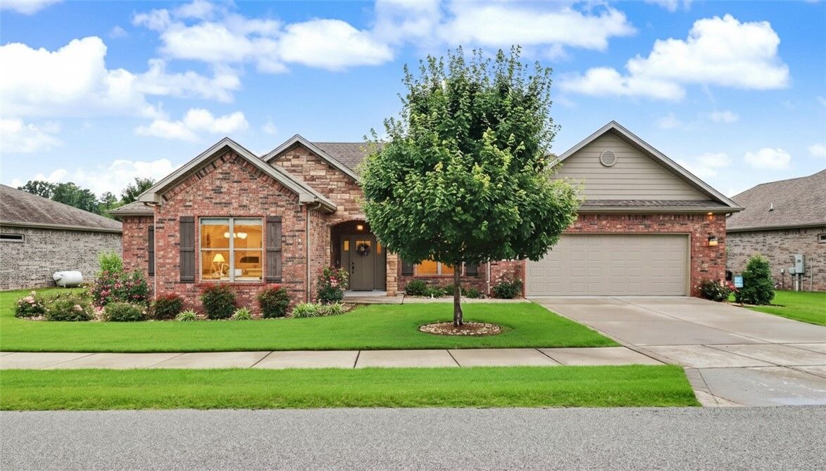 Property Photo: 138 Dogwood Drive AR 72715