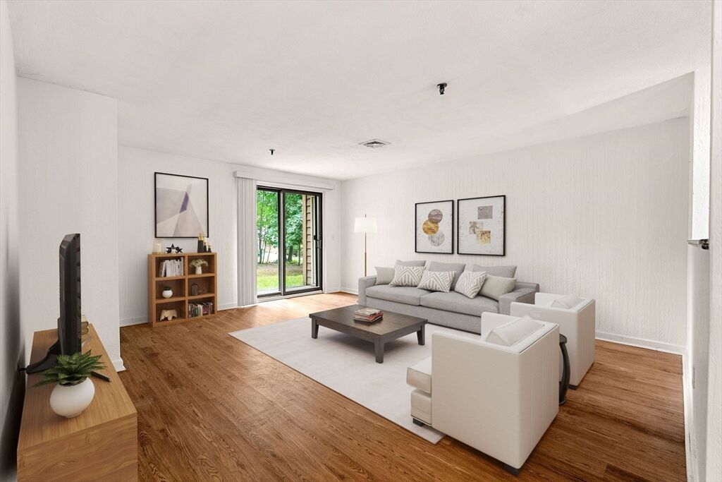 Property Photo:  132 W Meadow 9  MA 01832 